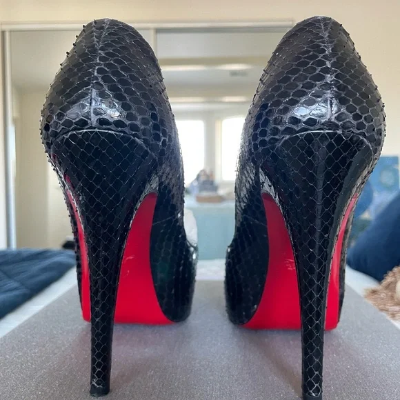 Christian Louboutin Python Platform Pumps, Black, 8 - Picture 3 of 8